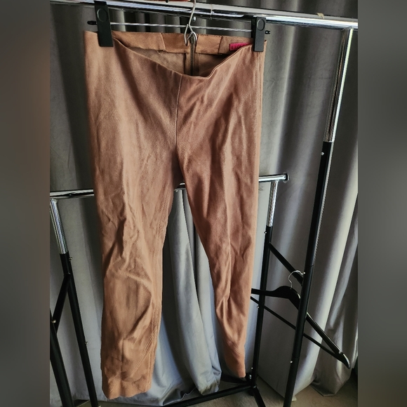 Alice + Olivia Beige Leather Cropped Pants (Rare ss 2011) size 2 - Picture 8 of 11